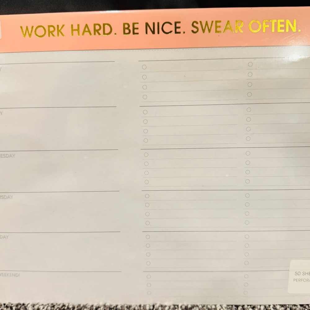 Chez Gagné Weekly Planner Pad Pink - Picture 2 of 5